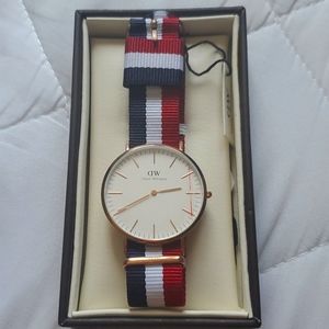 BNWT Daniel Wellington Cambridge watch